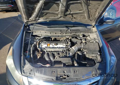 2011 Honda Accord 2.4 Ex-L from USA, damaged, VIN 1HGCP2F87BA008113